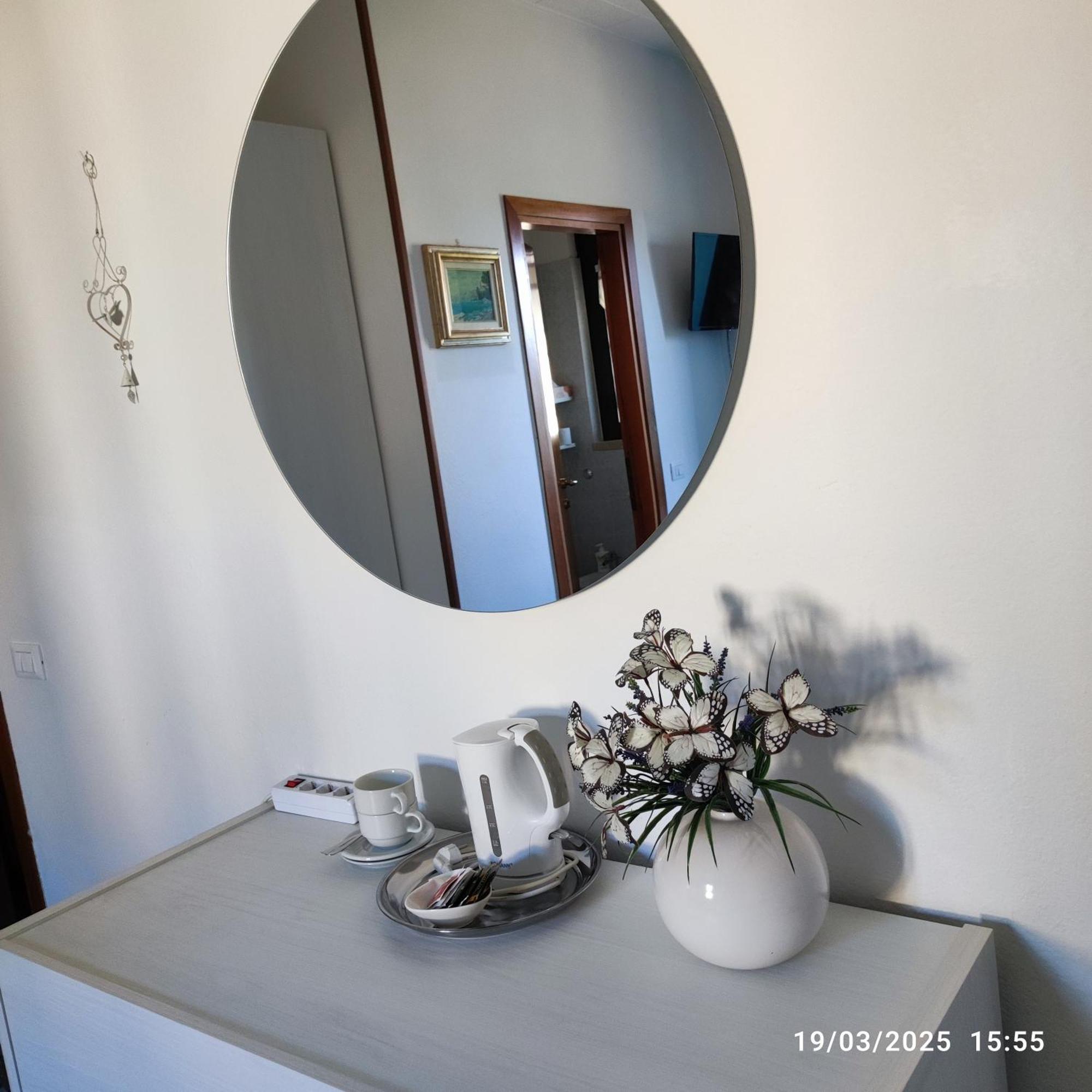 Casapatrizia B&B Sirmione Dış mekan fotoğraf