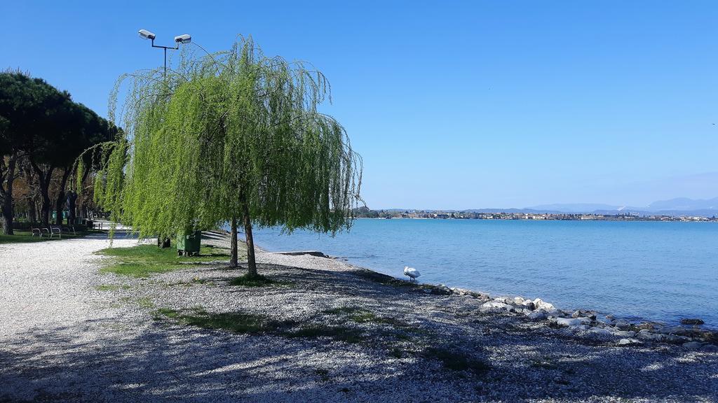 Casapatrizia B&B Sirmione Dış mekan fotoğraf